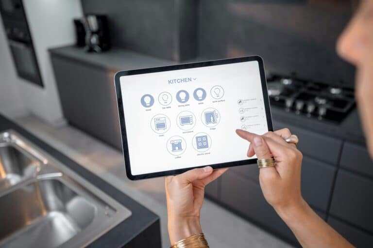 Controlling smart devices with a digital tablet on the kitchen